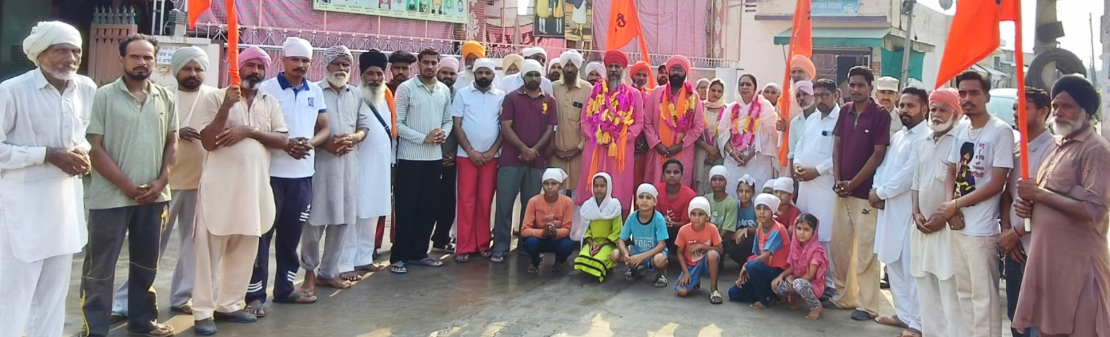 The devotees attended the Adi Dharam Satsang Samagam Mansa with great devotion.